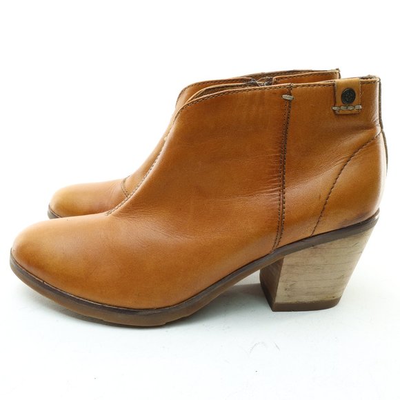 bussola Reikiavik Leather V-Neck Block Heel Bootie Inside Zip • WMNS EU39 - Picture 6 of 16